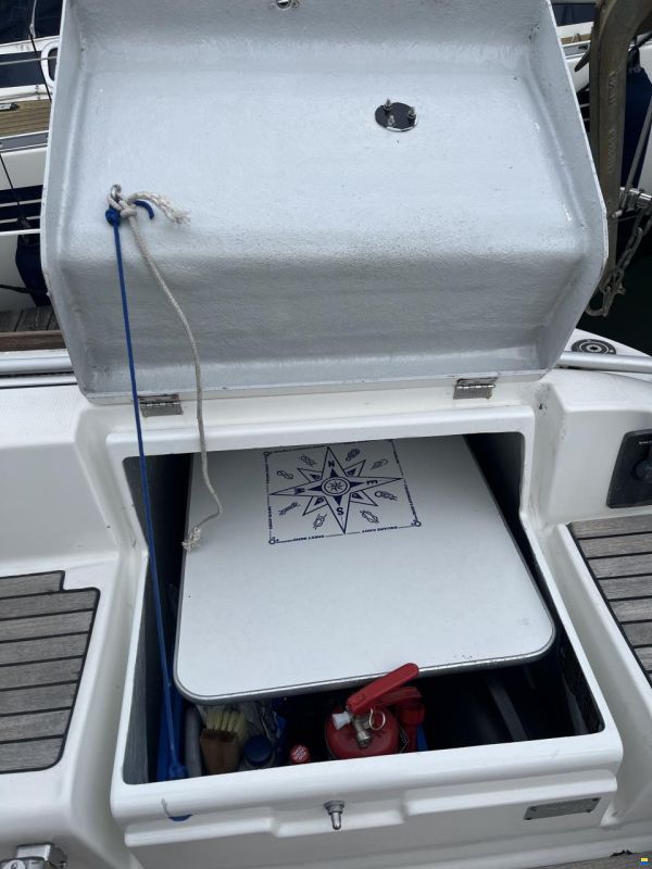 Beneteau First 33,7