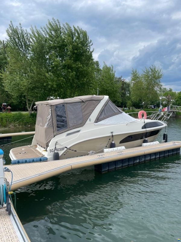 Bayliner Ciera 8