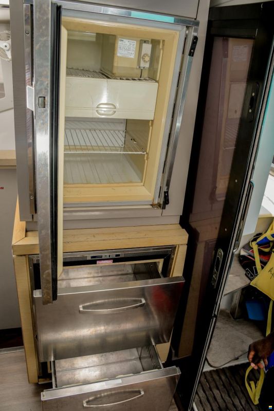 Fountaine Pajot Lucia 40
