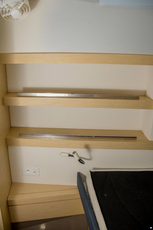 Fountaine Pajot Lucia 40