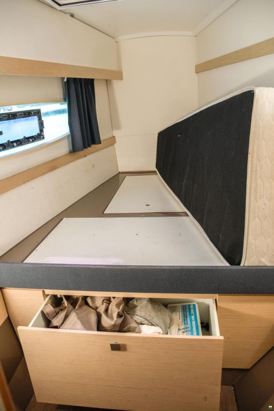 Fountaine Pajot Lucia 40