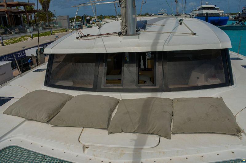 Fountaine Pajot Lucia 40
