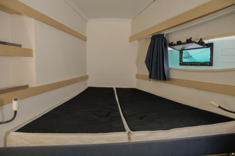Fountaine Pajot Lucia 40