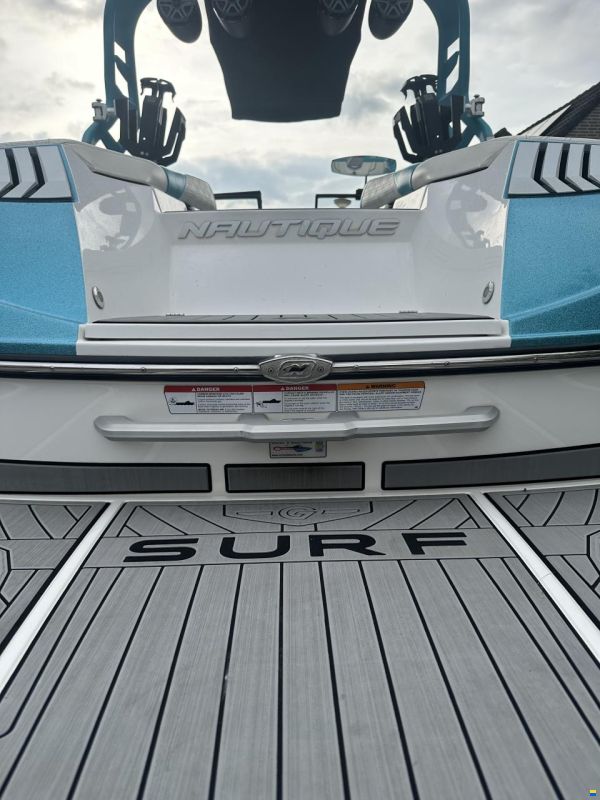 Nautique G23
