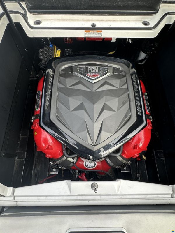 Nautique G23