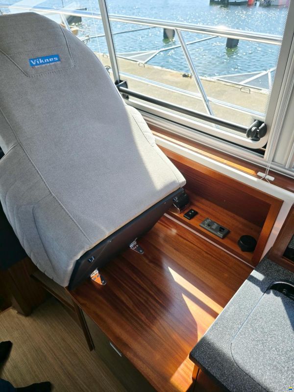 Viknes 1030 HT Panorama 2026