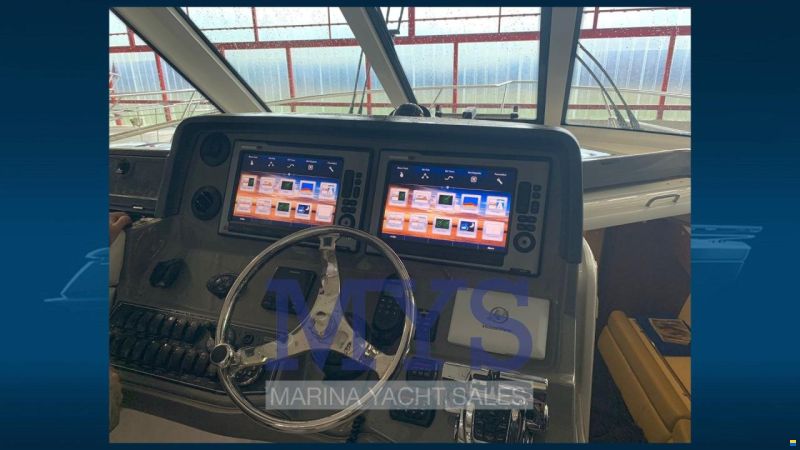 Boston Whaler 345 CONQUEST