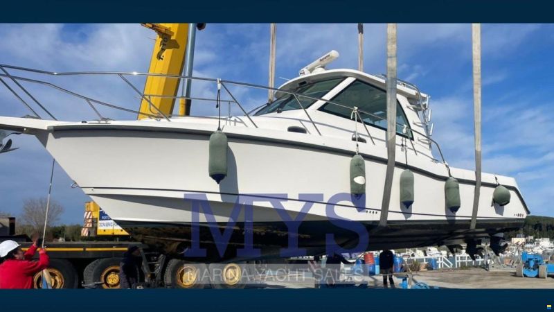 Boston Whaler 345 CONQUEST