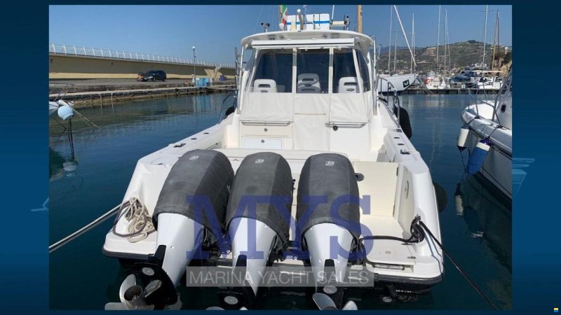 Boston Whaler 345 CONQUEST