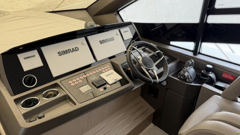 Sunseeker 52 MANHATTAN - 2019
