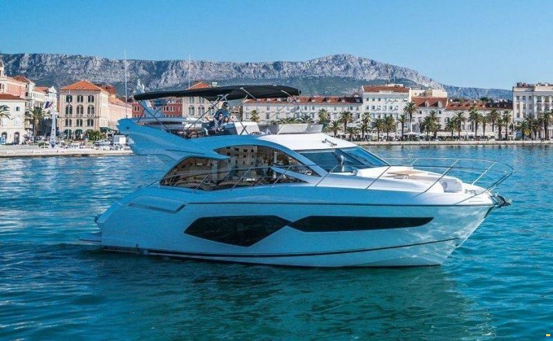 Sunseeker 52 MANHATTAN - 2019