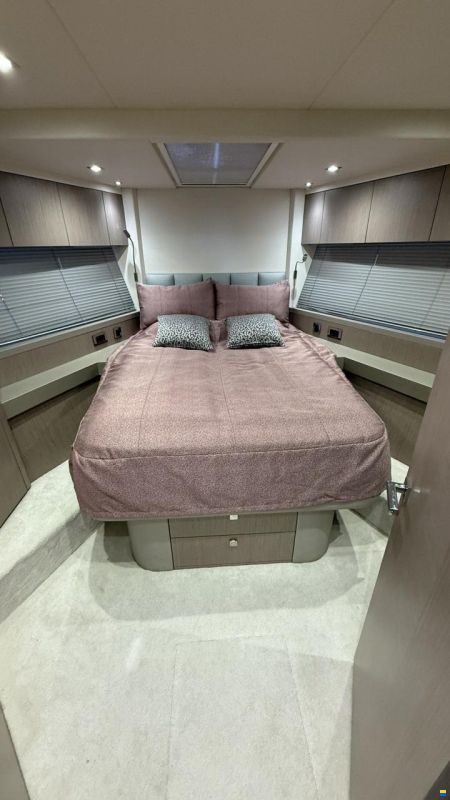 Sunseeker 52 MANHATTAN - 2019