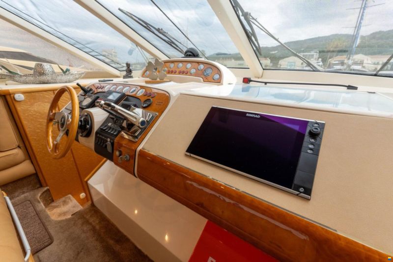 Fairline Squadron 62/65