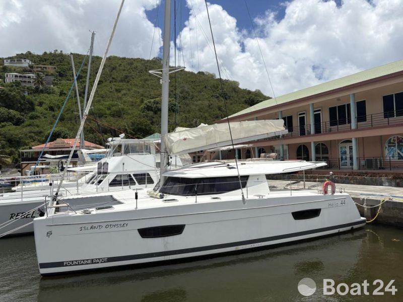 Fountaine Pajot Helia 44 Evolution Oceanic Package