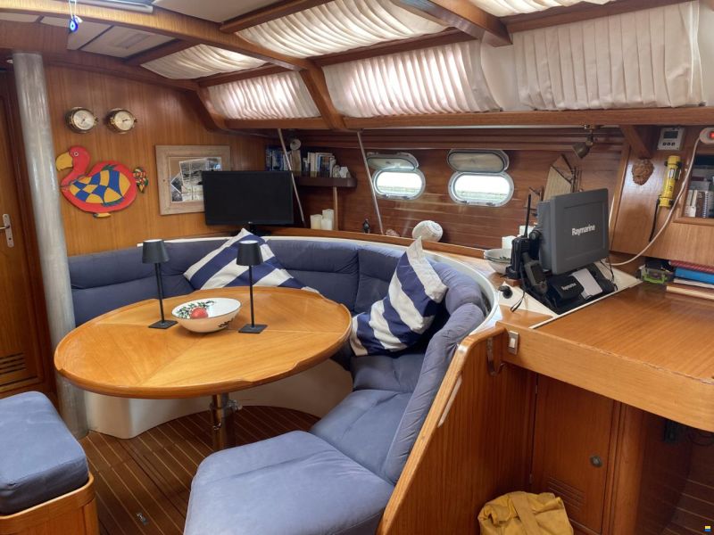 Jeanneau Voyage 12.5