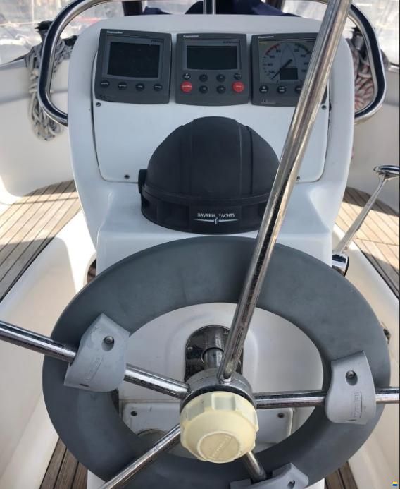 Bavaria Cruiser 32