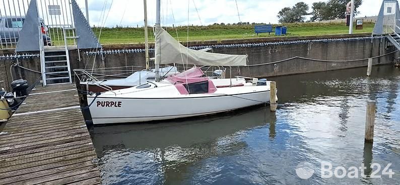 Dehler 18