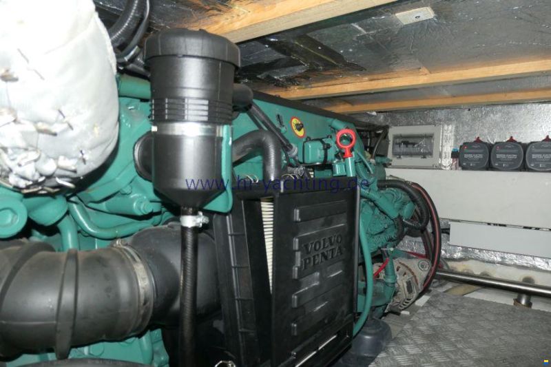 Galeon 390 Fly