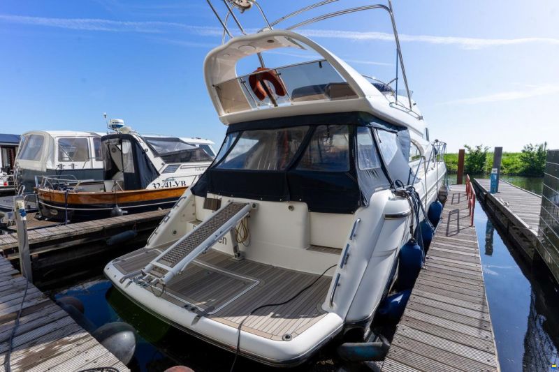 Fairline 55 Squadron