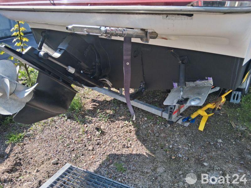 Bayliner 2655 Cierra