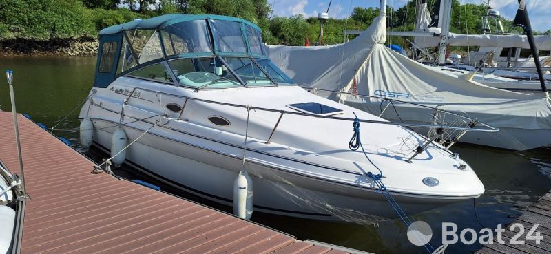 Sea Ray 240 Sundancer
