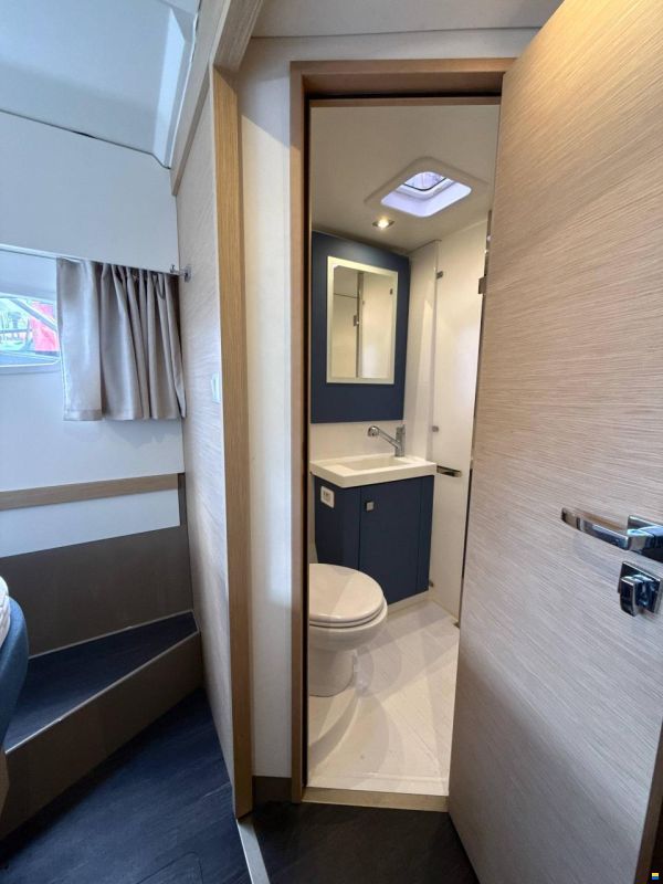 Fountaine Pajot Astrea 42 Maestro