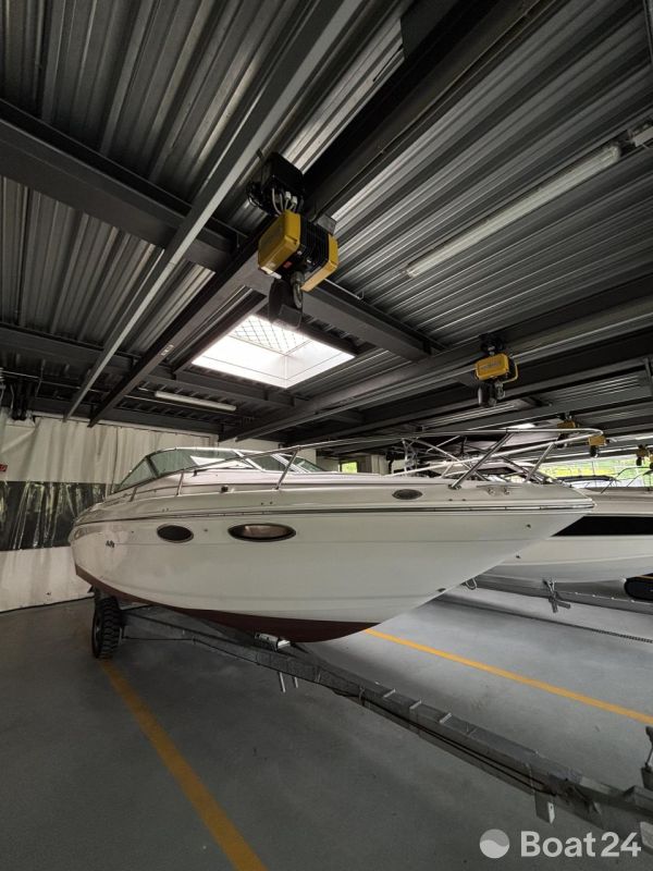 Sea Ray 230 OSE