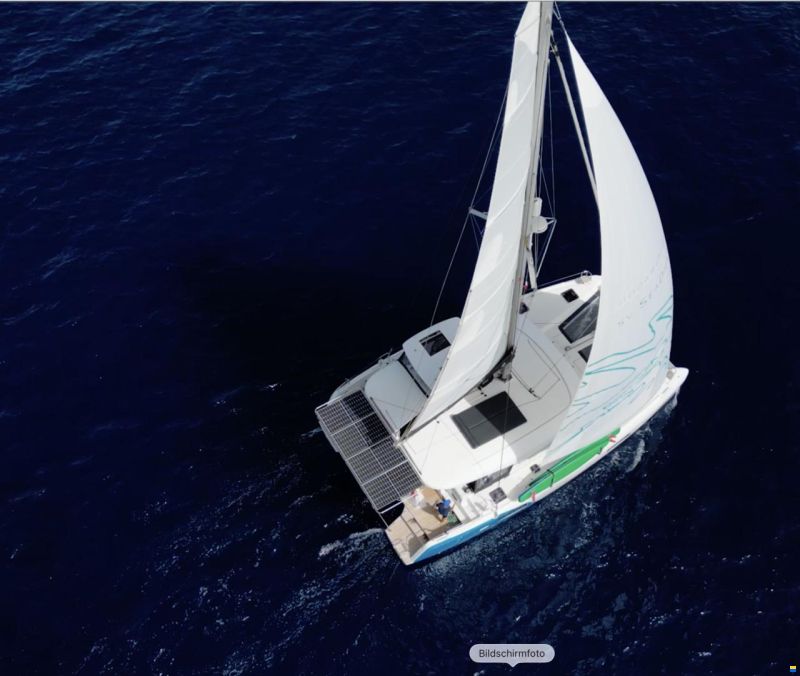Lagoon 42