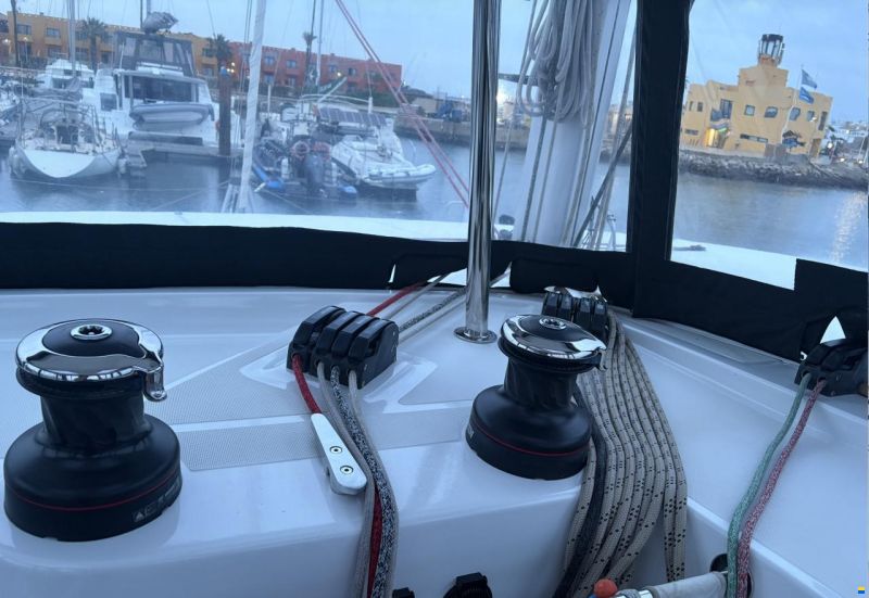 Lagoon 42