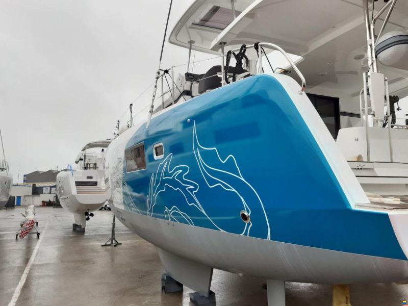 Lagoon 42
