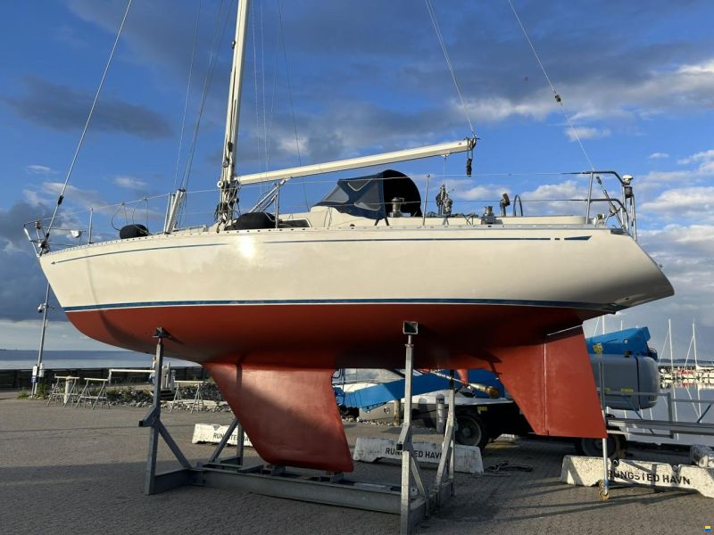 Sagitta 35