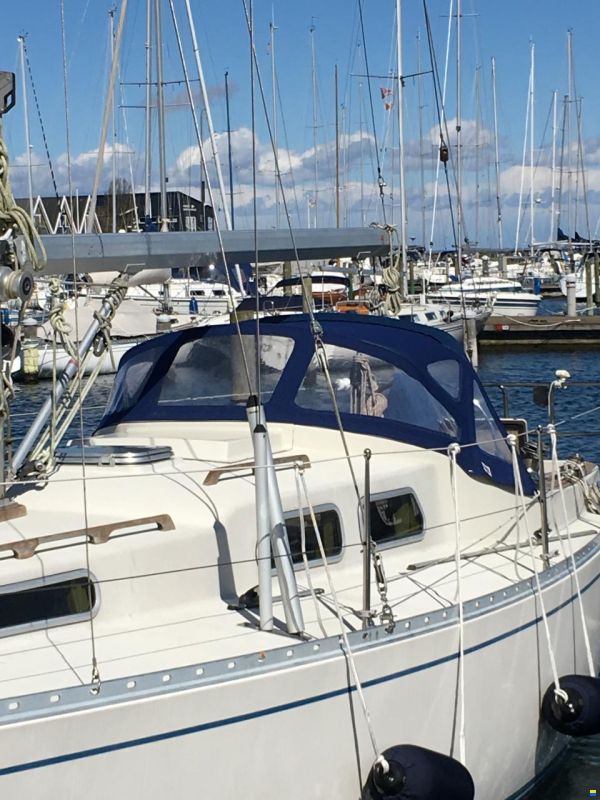 Sagitta 35