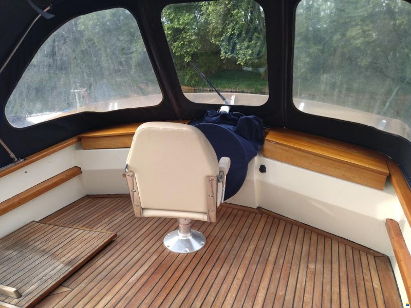 Valkkruiser FLY 42