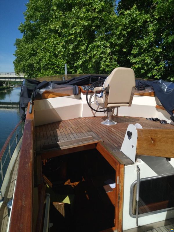 Valkkruiser FLY 42