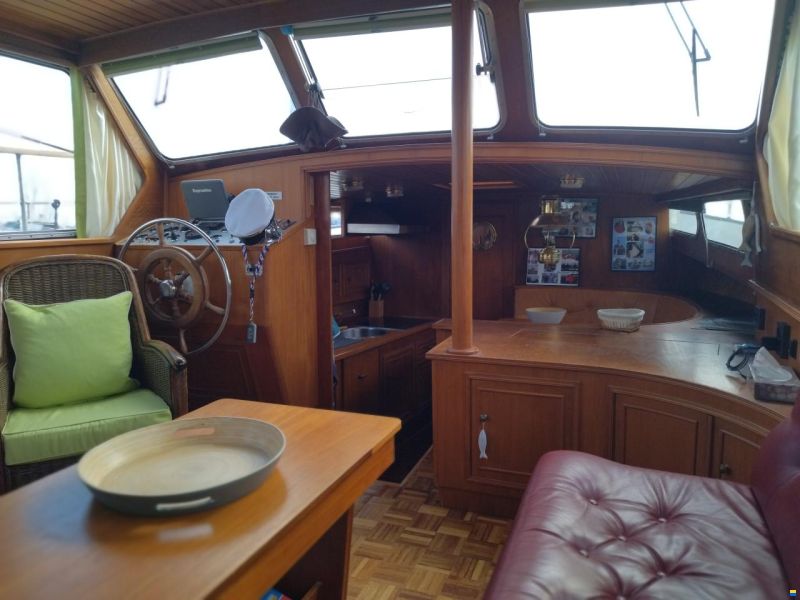 Valkkruiser FLY 42