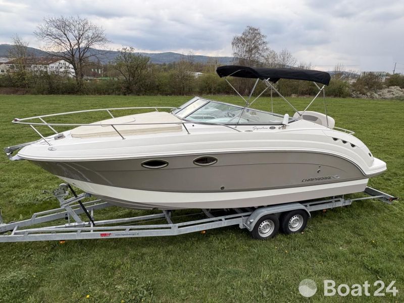 Chaparral 250 Signature