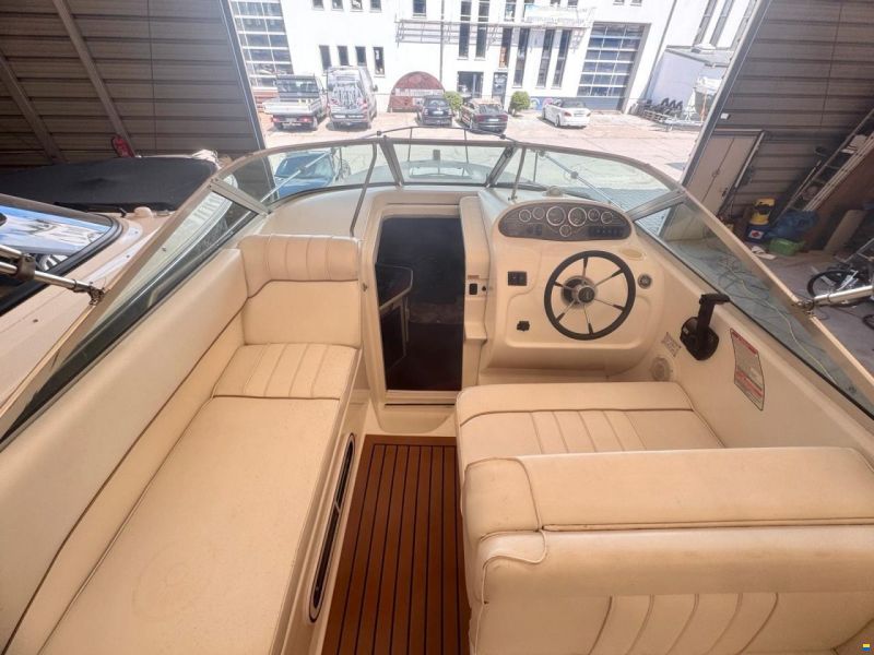 Sea Ray 240 DA