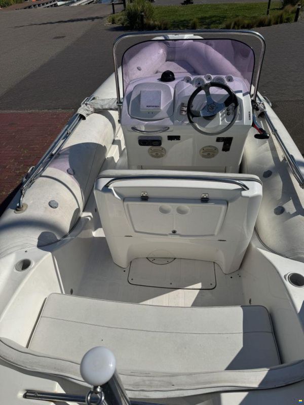 Brig Inflatable Boats Eagle 645