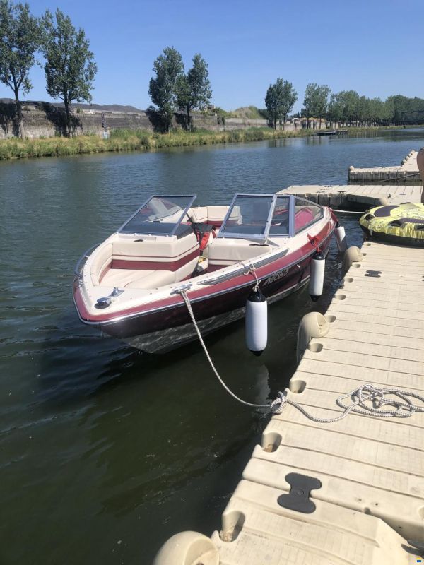 Maxum 1800 XR