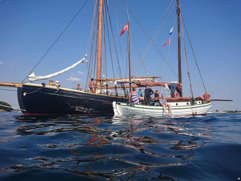 Fiskerb&aring;de