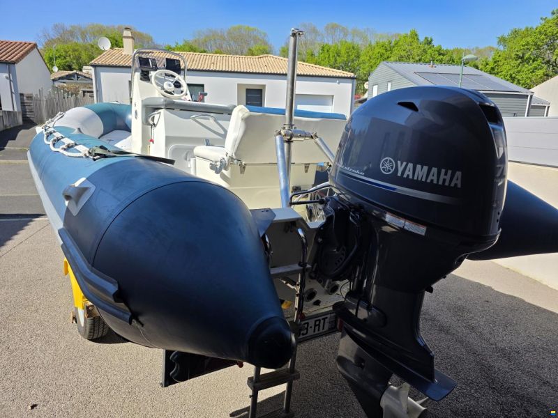 Bombard RIBSTER 550