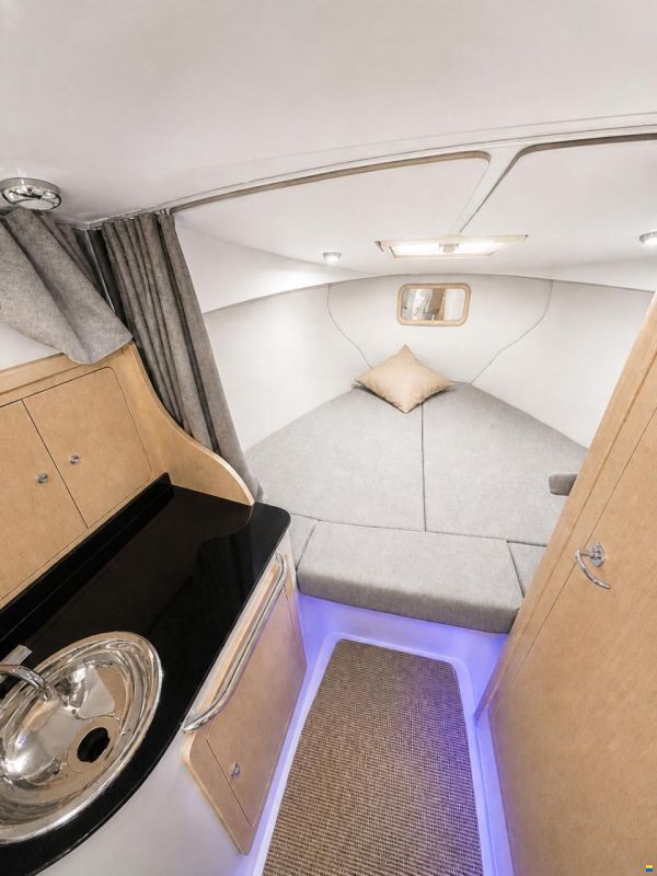 Saver 750 Cabin