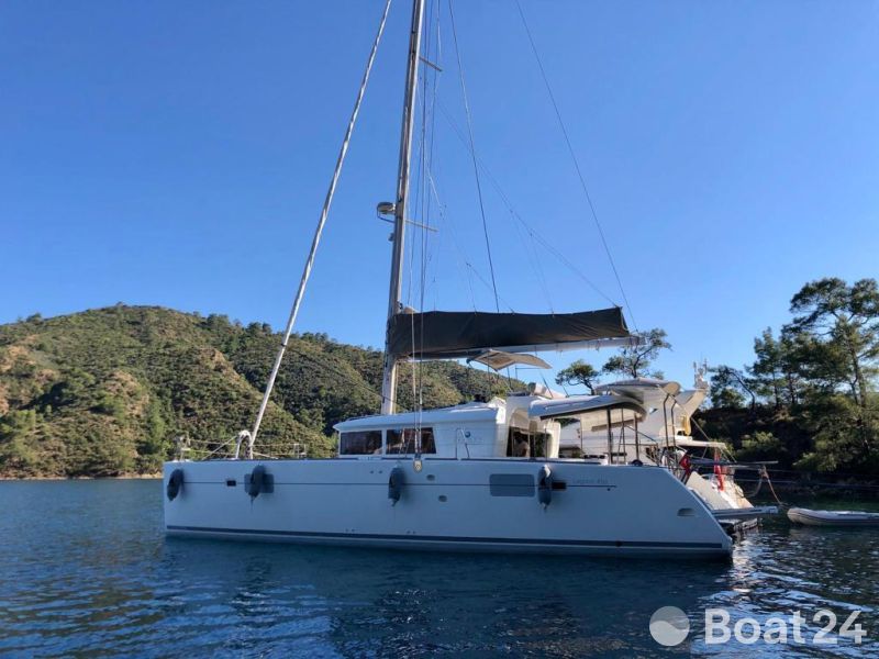 Lagoon 450 F 2013
