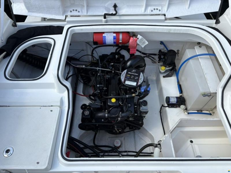 Bayliner 642