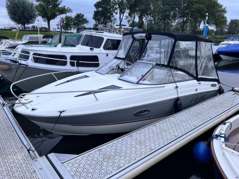 Bayliner 642