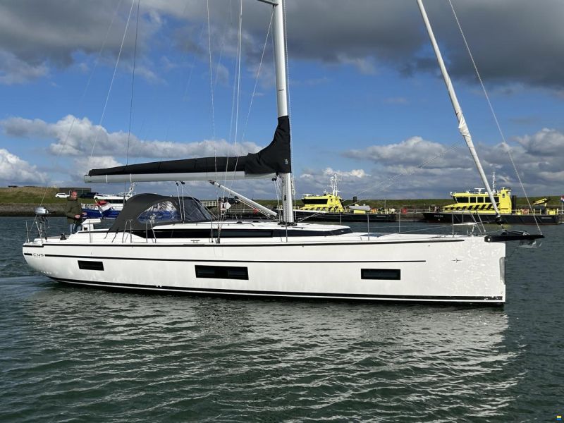 Bavaria C45 Style