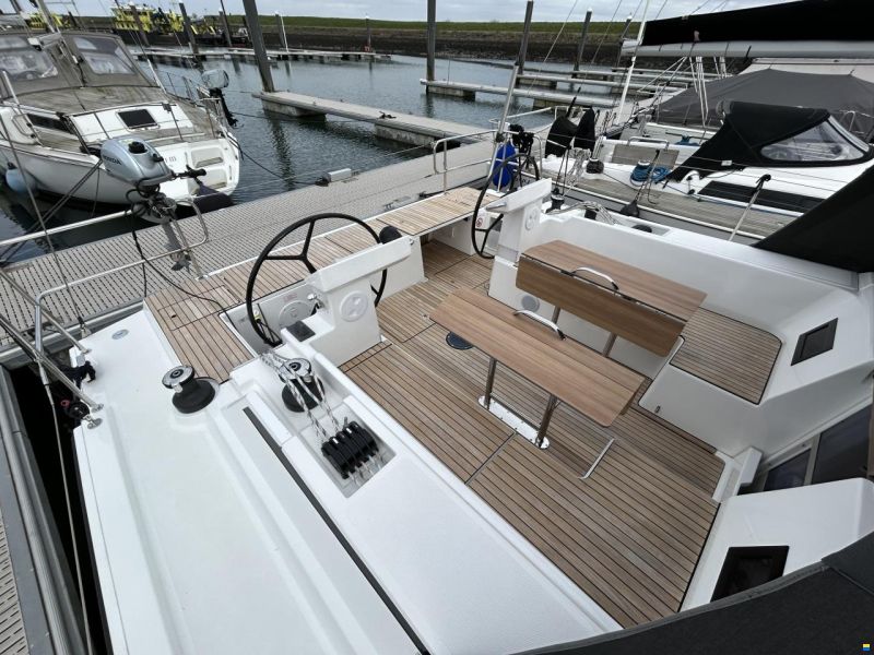 Bavaria C45 Style