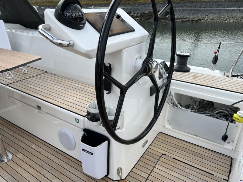 Bavaria C45 Style