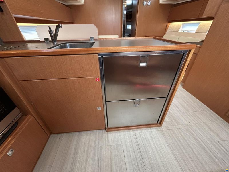 Bavaria C45 Style