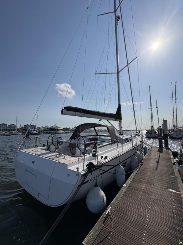 Bavaria C45 Style